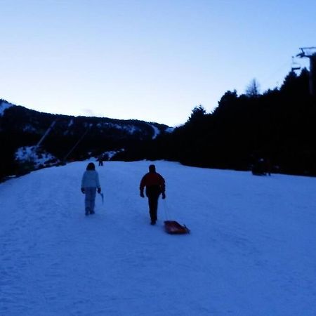 Les Angles: Esqui, Base Nautica, Naturaleza, Bike Park, ... Exteriör bild